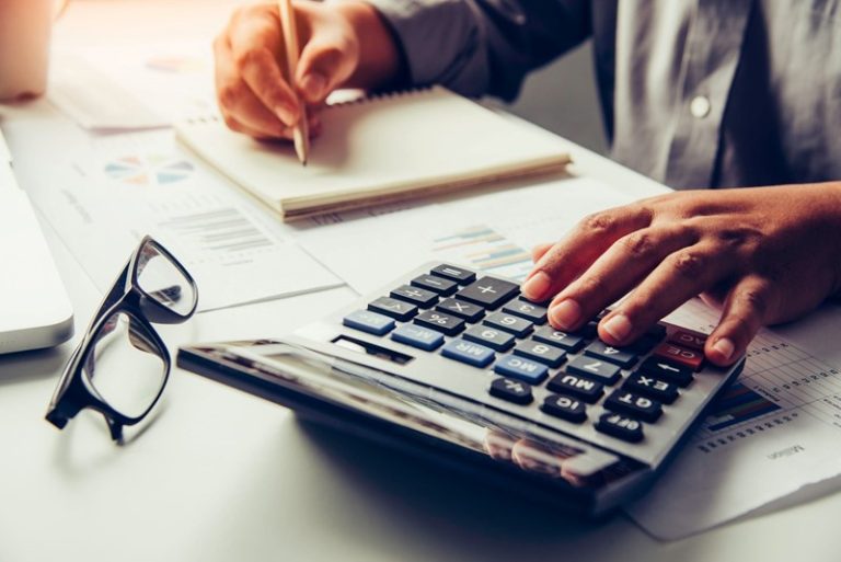 Cash flow resilience in uncertain trading conditions
